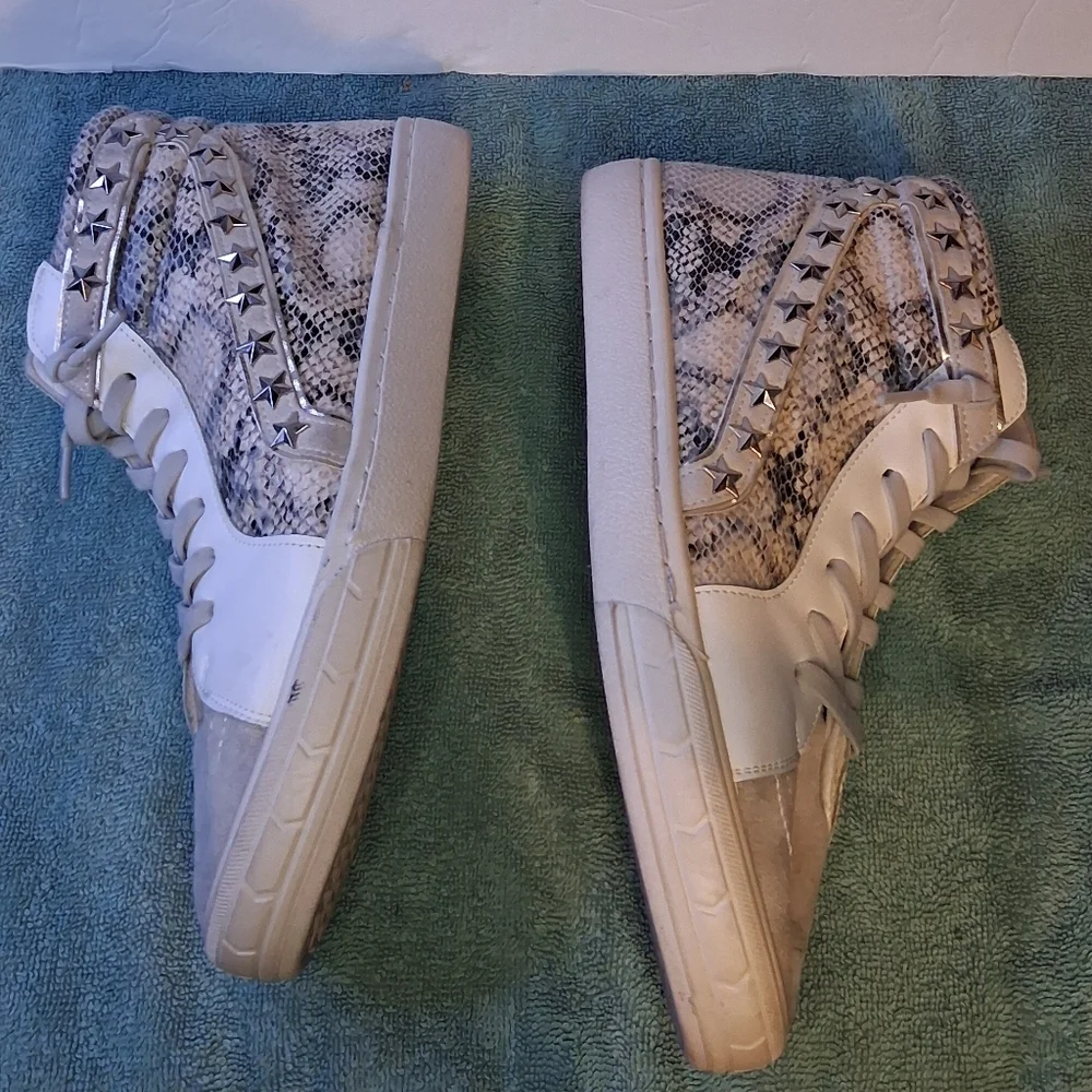 Vintage Havana Snakeskin High-Top Zip Up Star Studded Women's Sneakers Size 9